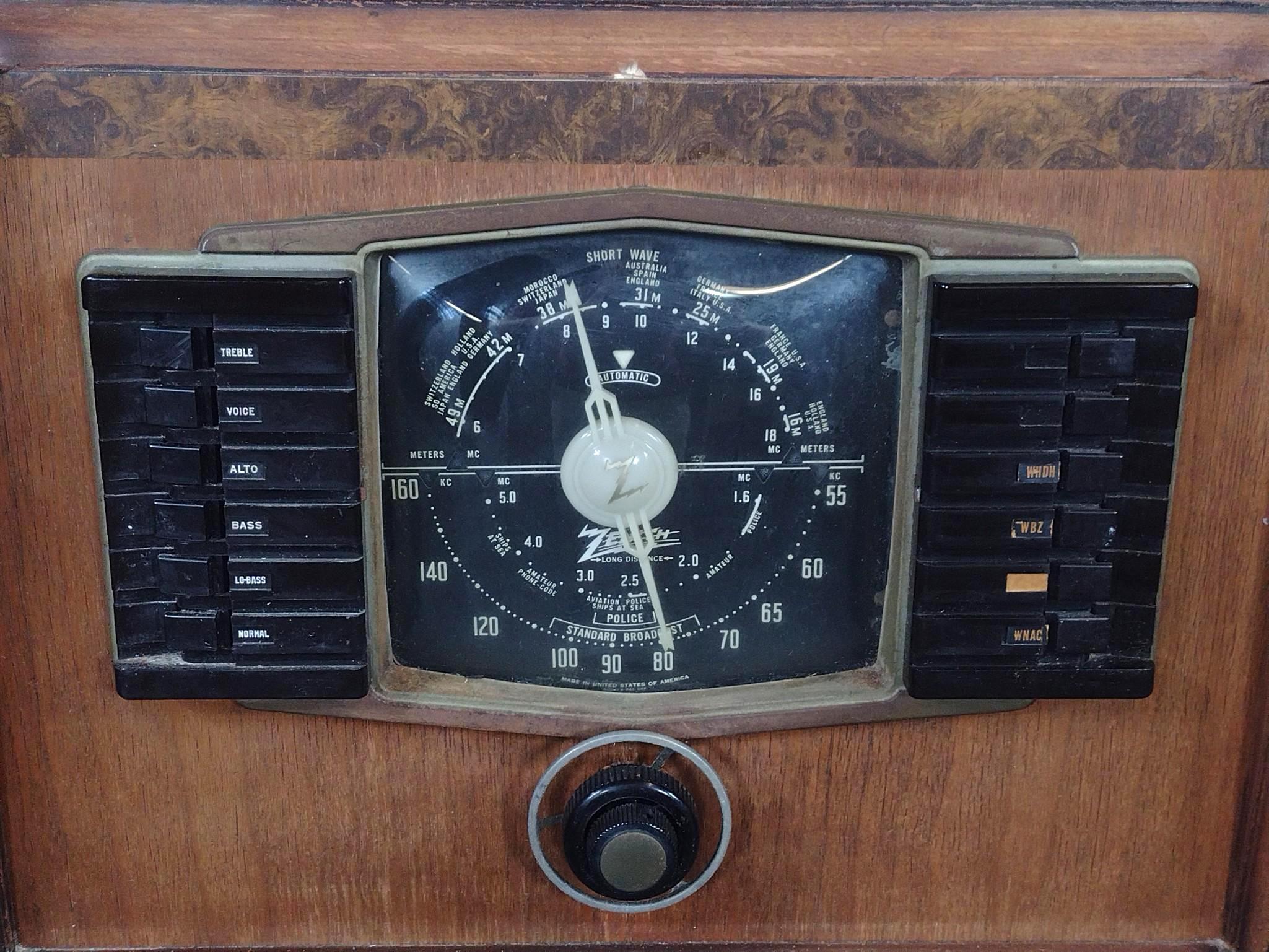 Zenith Floor Model Console Radio