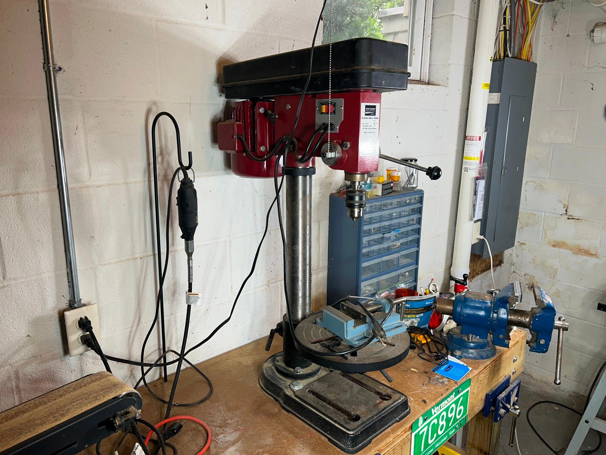 Northern Industrial Tools 16-Speed Drill Press