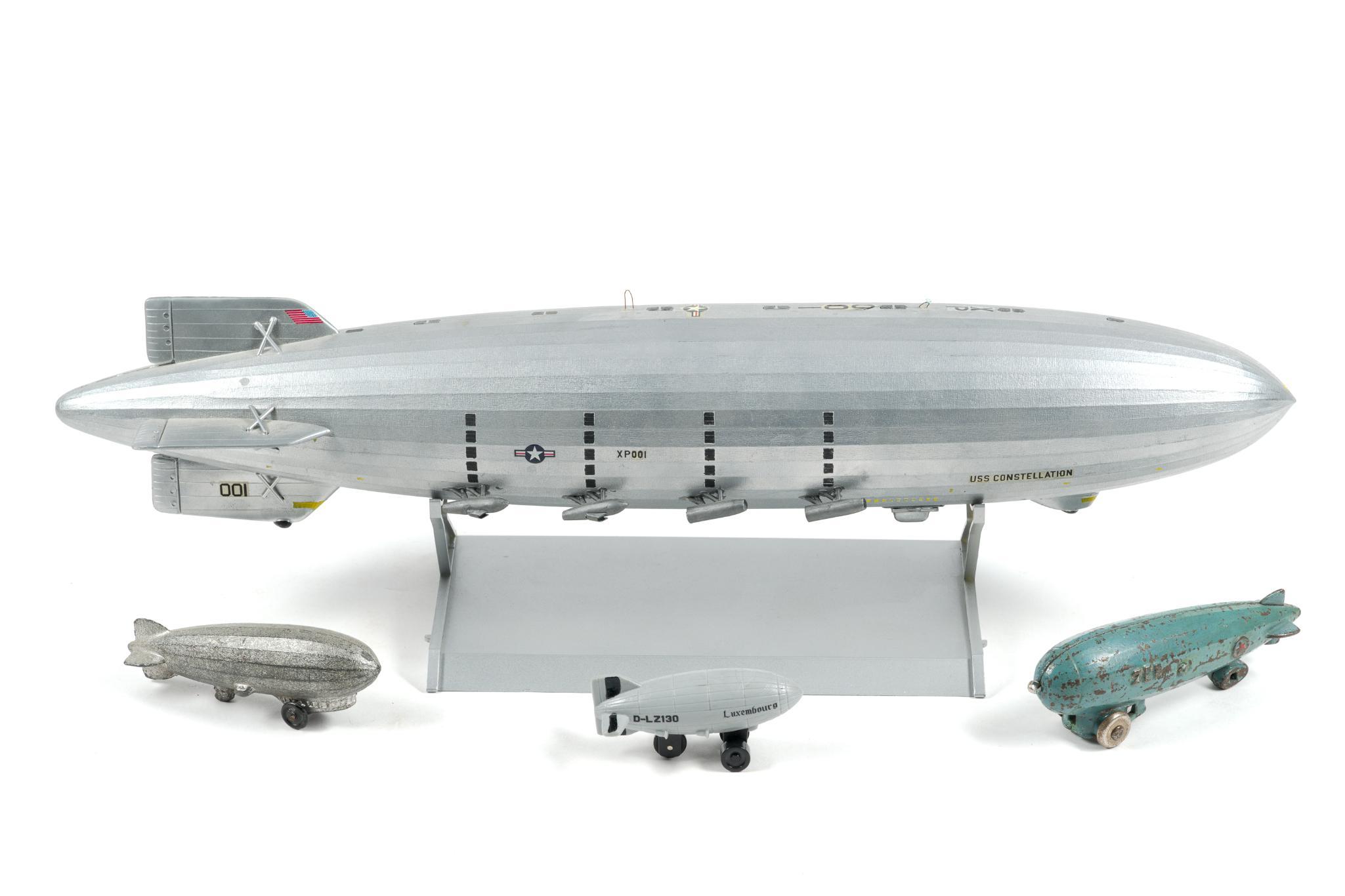 8 Toy Zeppelins