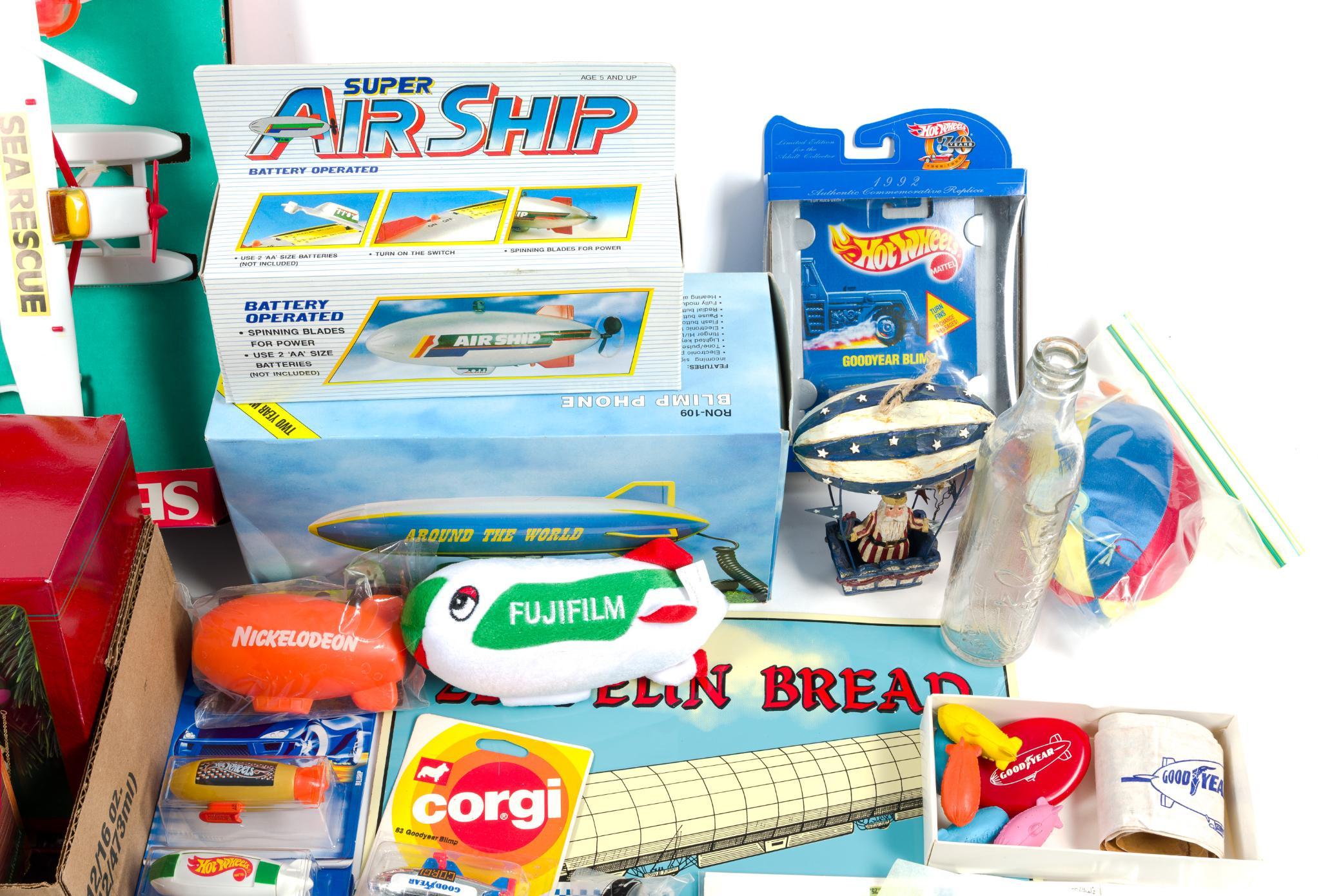 Zeppelin & Hot Air Balloon Memorabilia Incl. Goodyear