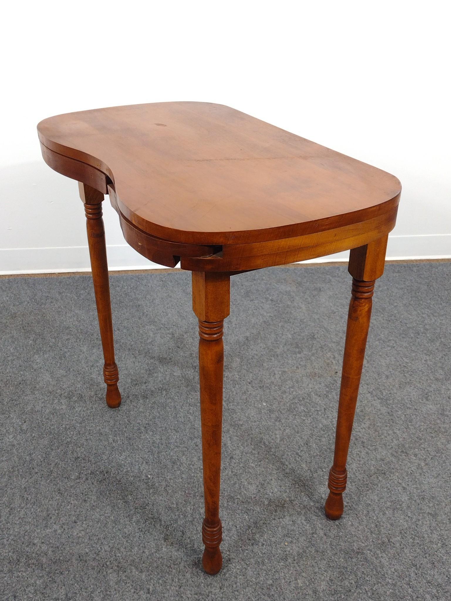 Kidney Shaped Vanity Dressing Table