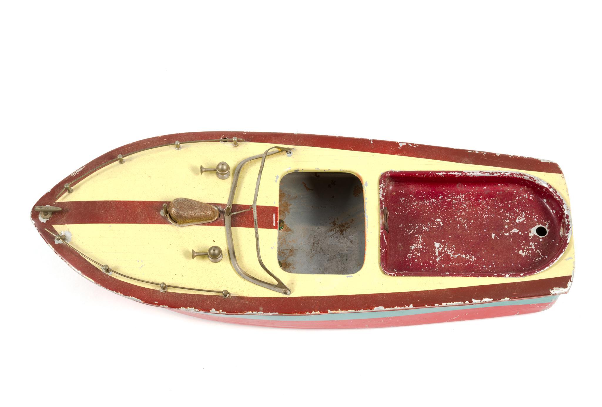 2 "HMS Queen Anne" Models & Model Sakai Seisakusho Motor Boat