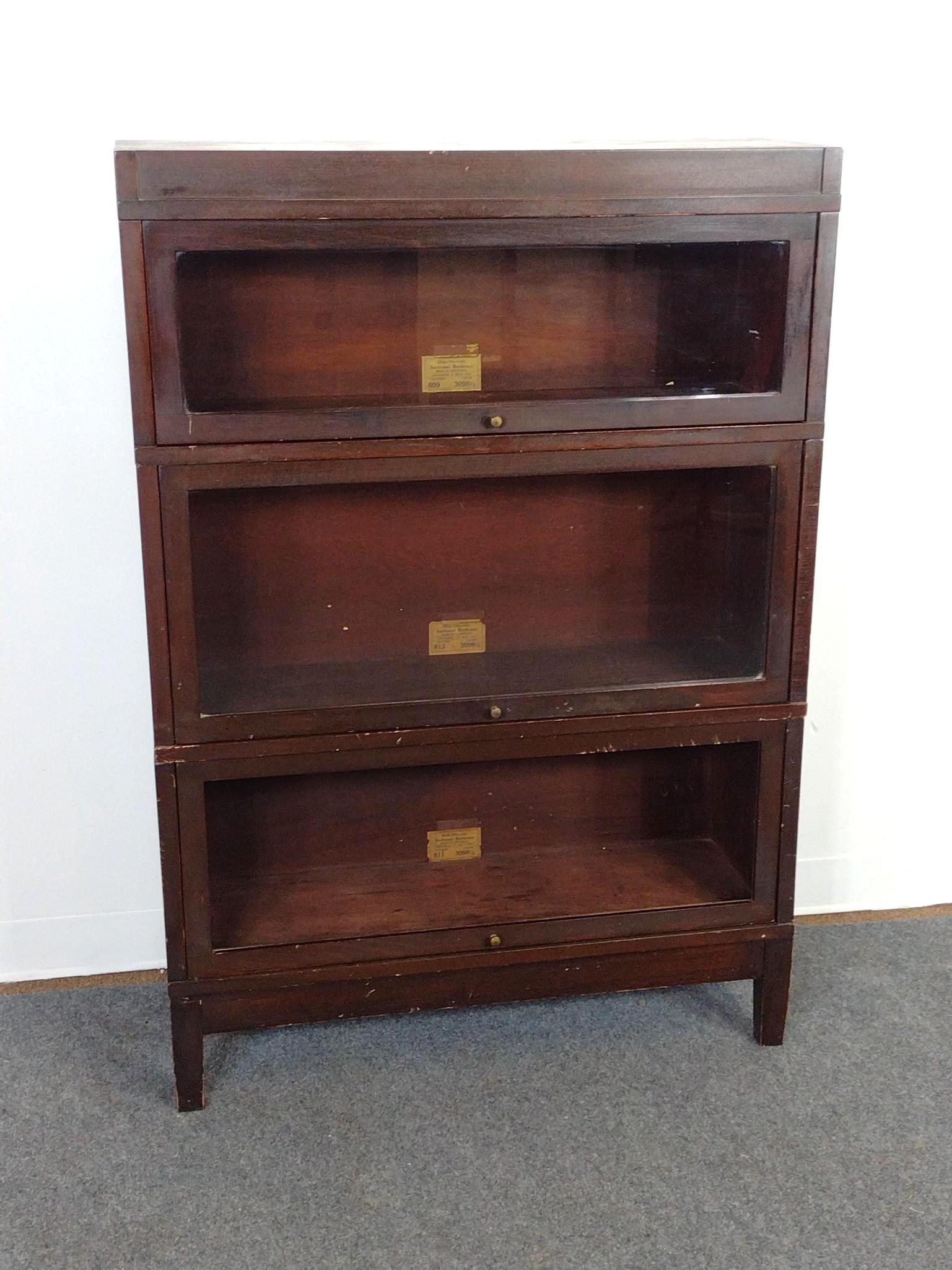 Globe-Wernicke Barrister Bookcase