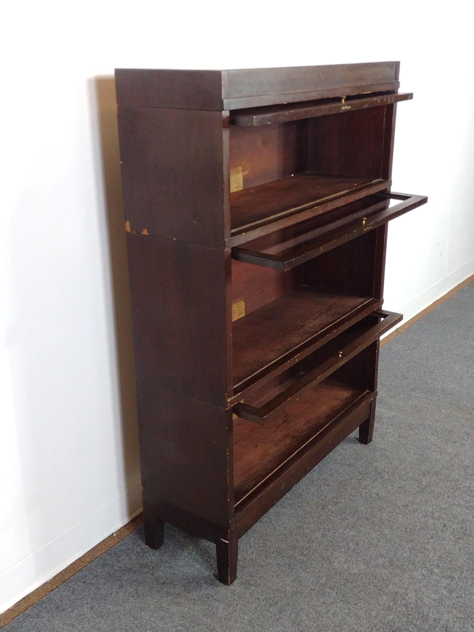 Globe-Wernicke Barrister Bookcase