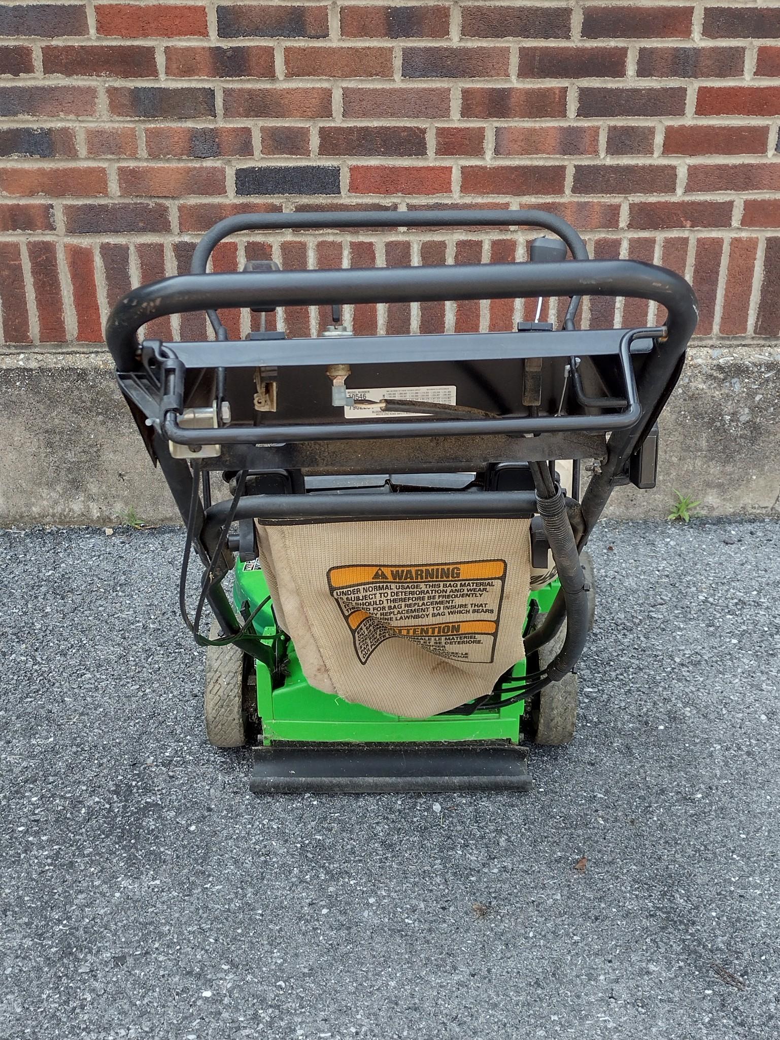Lawn-Boy Gold Series Self Propelled Lawn Mower