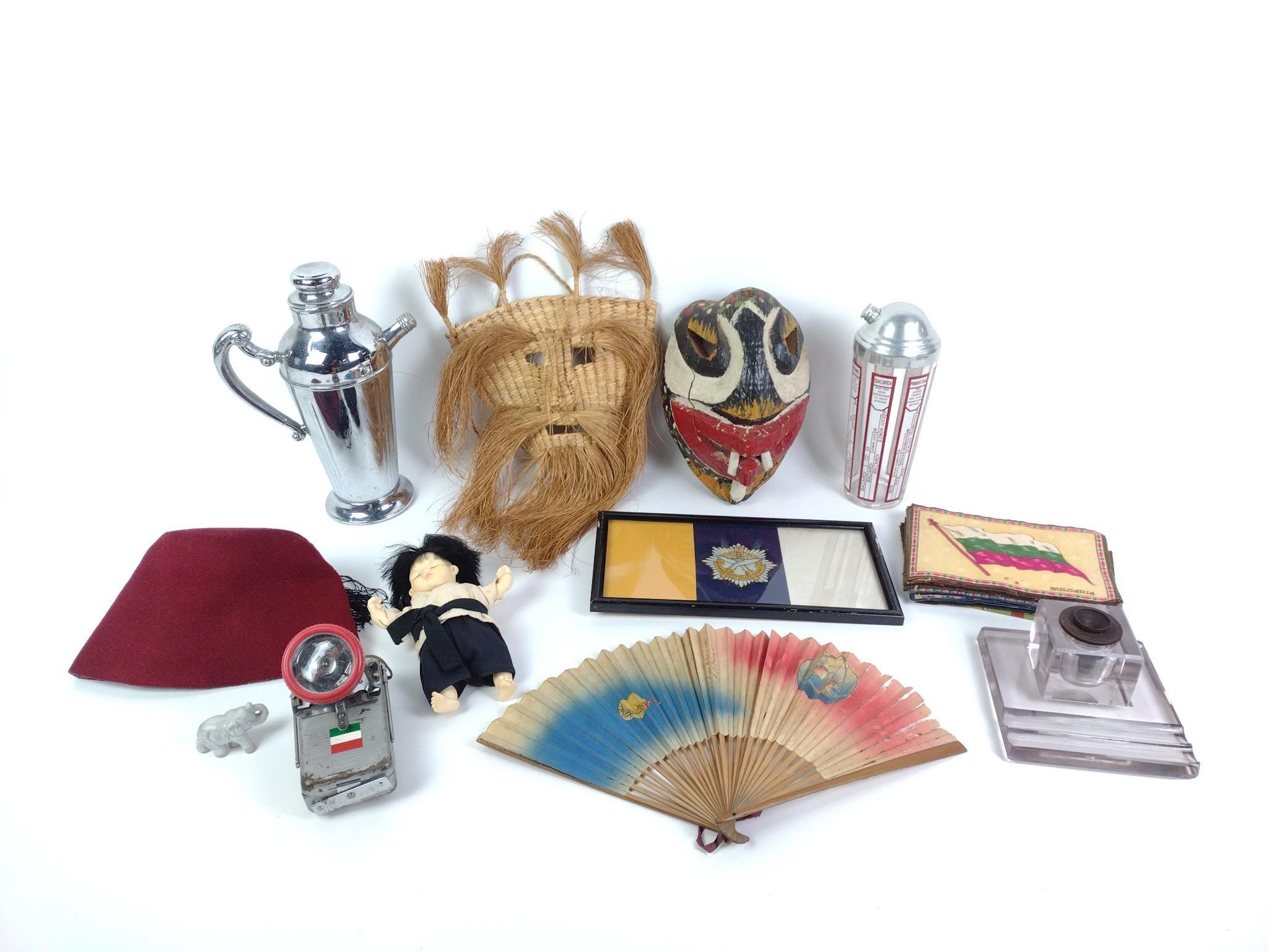 Vintage Curios and Souvenirs