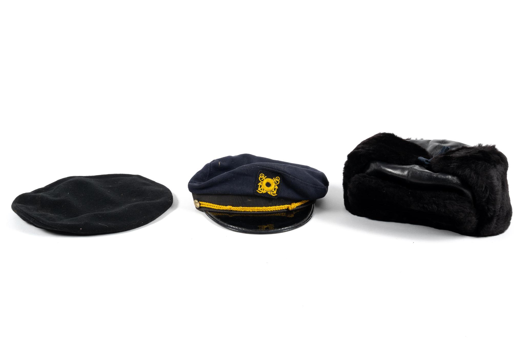 9 Vintage Hats incl. Naval Hats