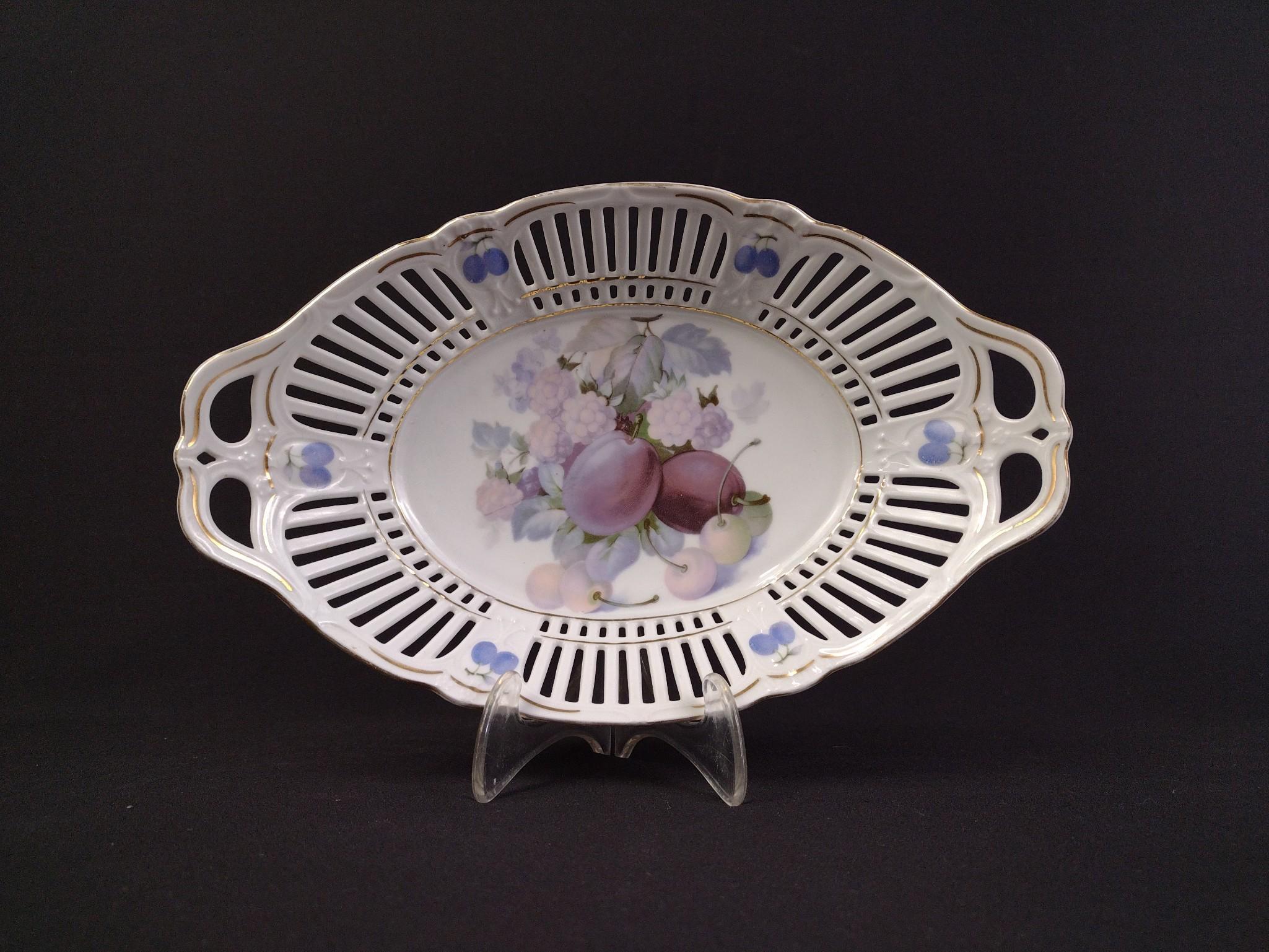 9 Pieces Vintage Schwartzenhammer Bavaria Imperial Fruit Plates
