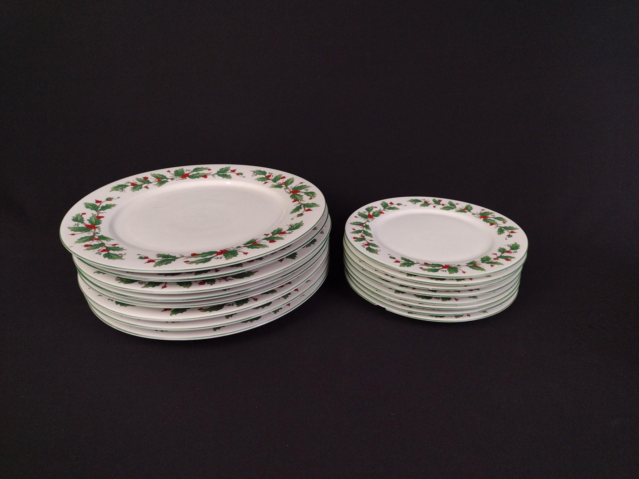 Pearl "Noel" Dinner Service
