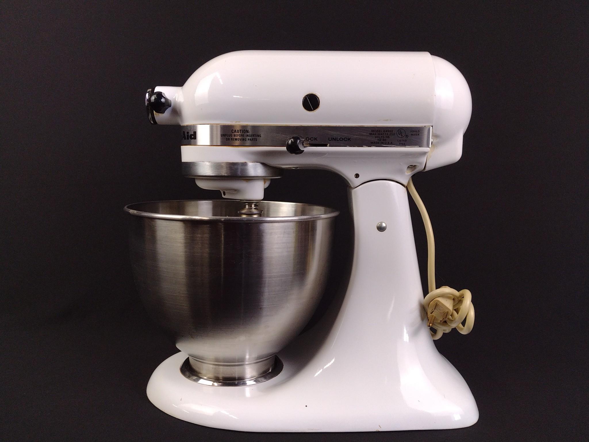 Vintage Hobart Kitchen Aid Mixer