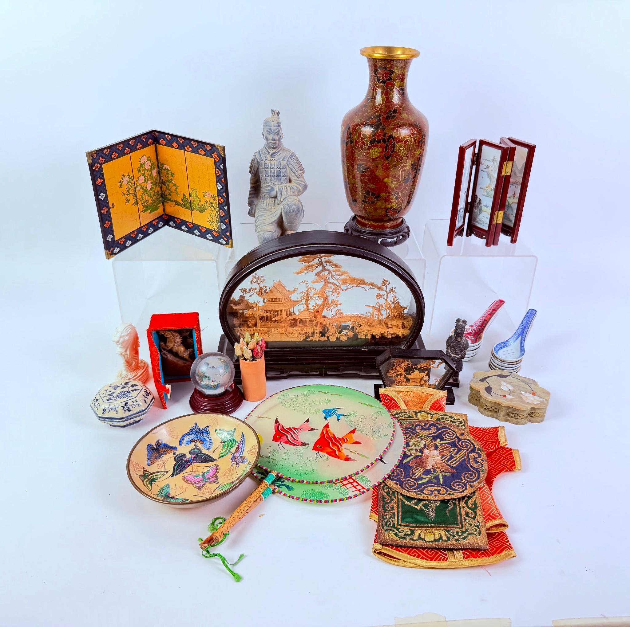 Chinese, Japanese & Southeast Asian Souvenirs