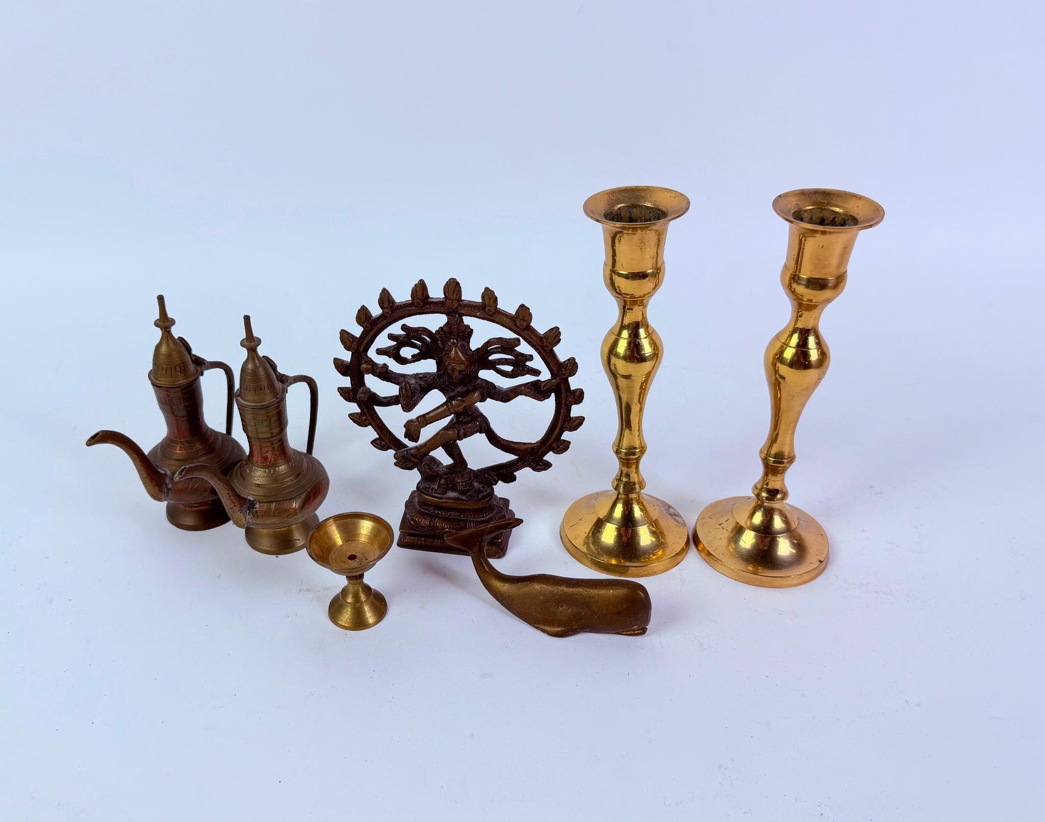 Brass Decor & Decorations Incl. Hour Glass