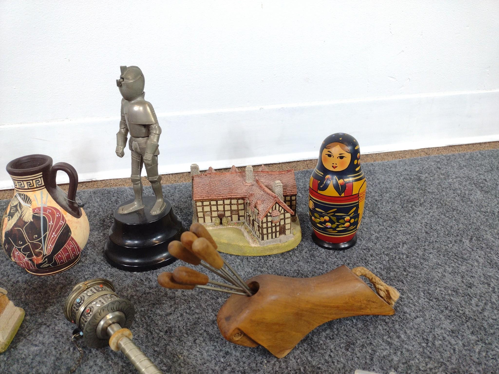 European, Tibetan & Turkish Ethnographic Souvenirs