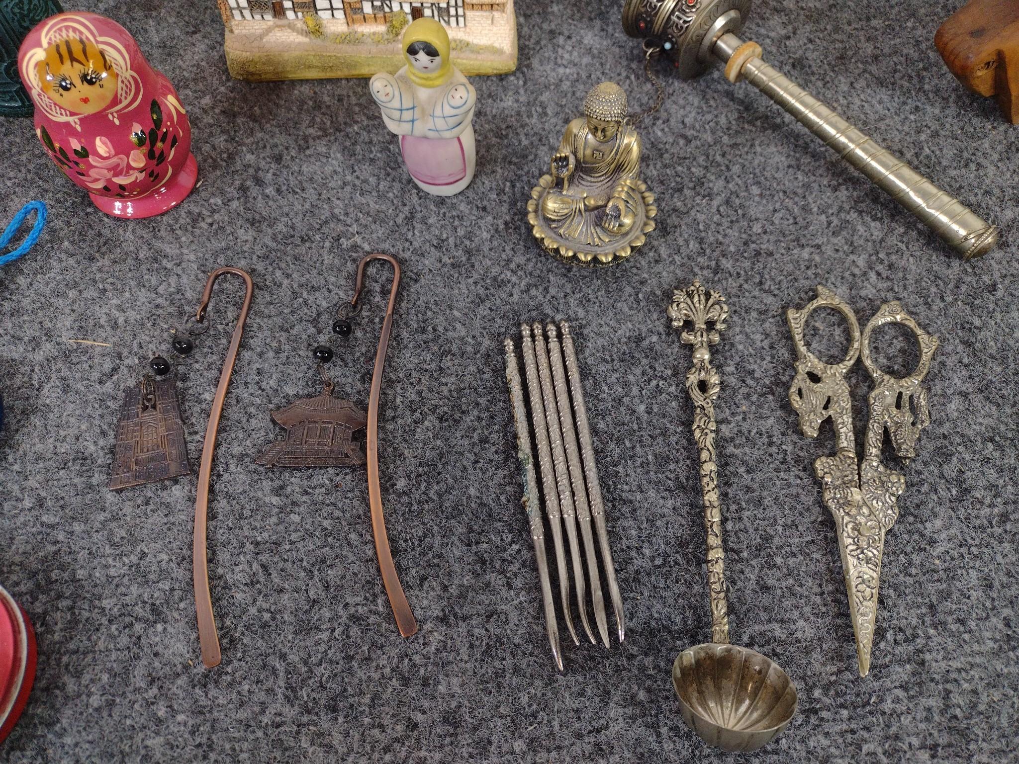 European, Tibetan & Turkish Ethnographic Souvenirs