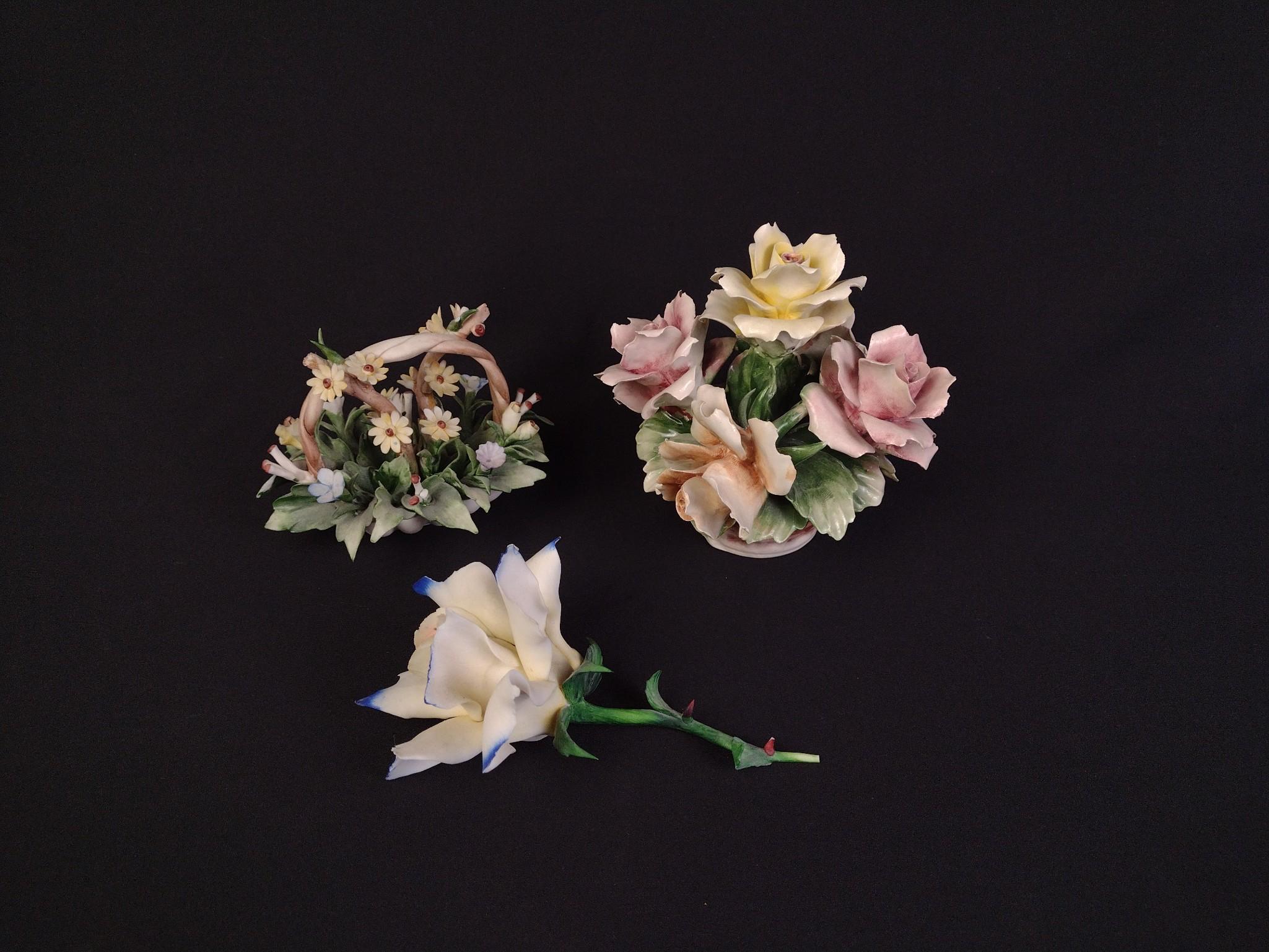 3 Capodimonte Flowers
