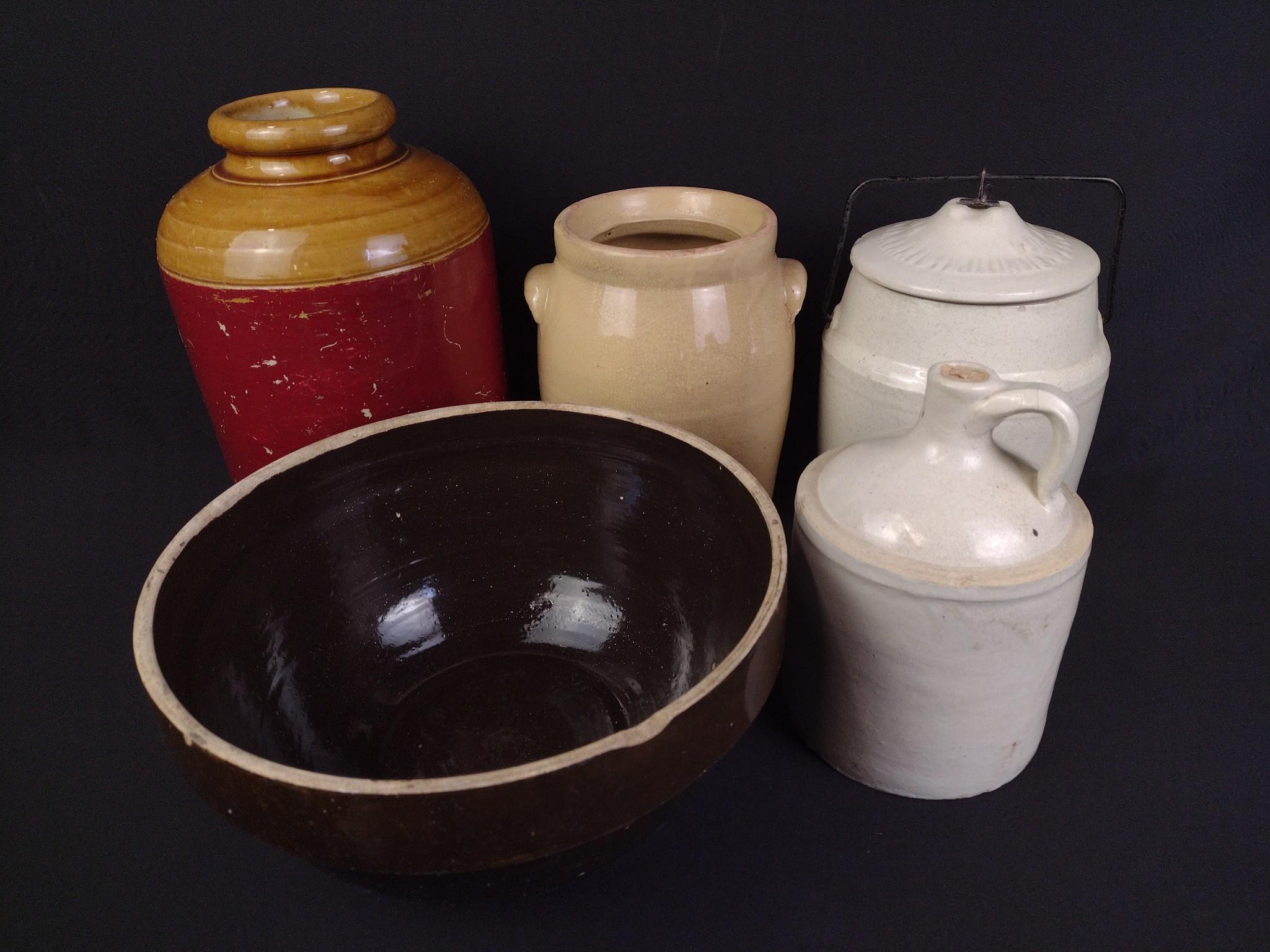 5 Pcs Stoneware and Yellowware