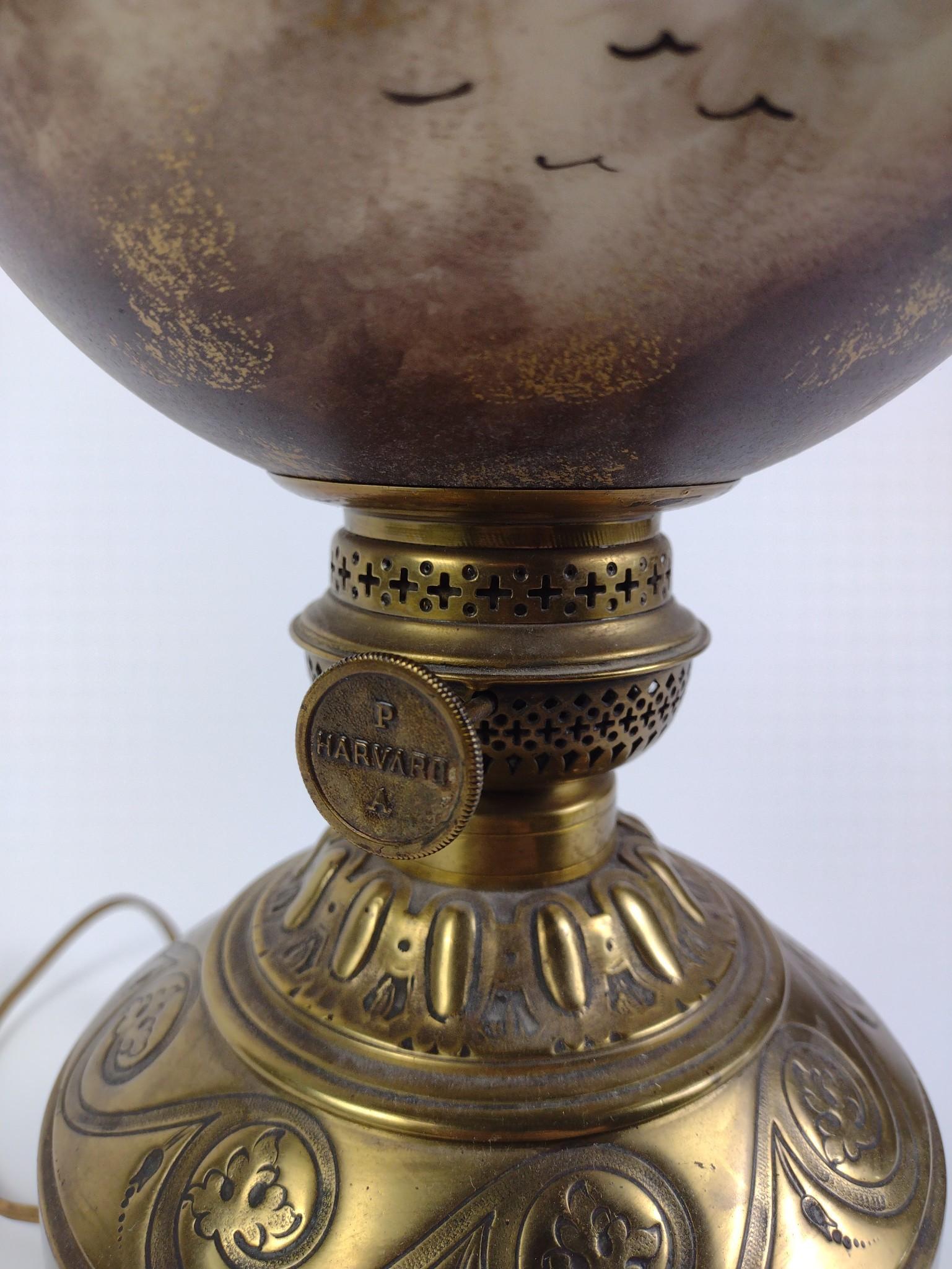 Bird-Themed Hurricane Lamp