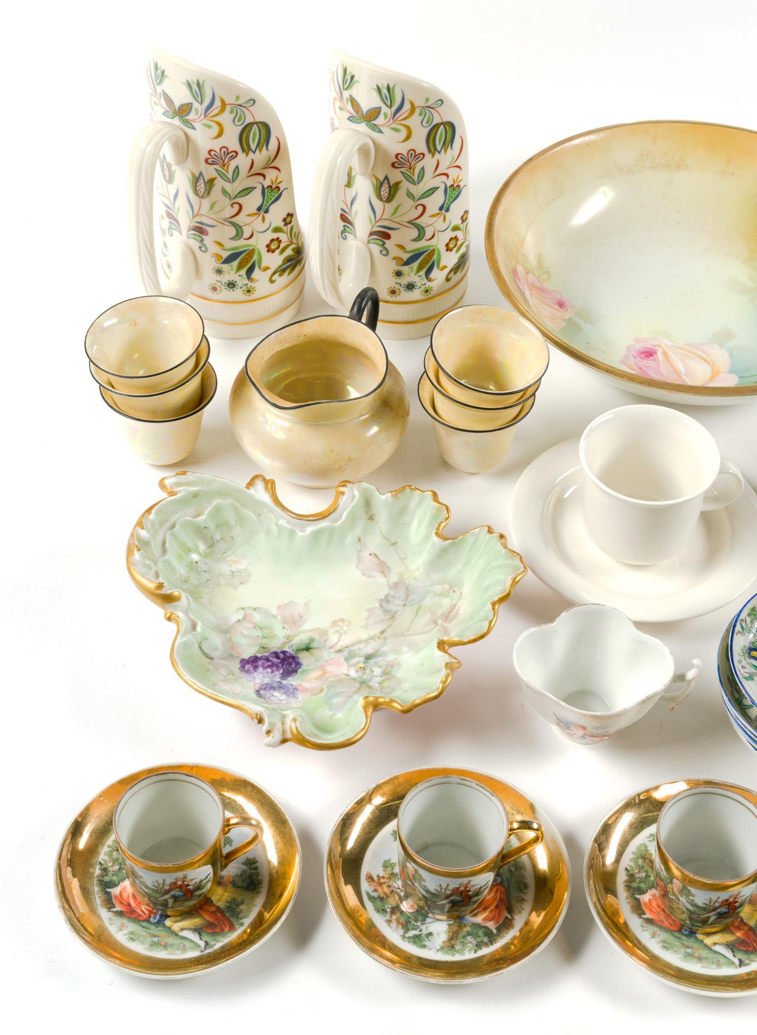 Teacups, Saucers & Porcelain Kitchenware
