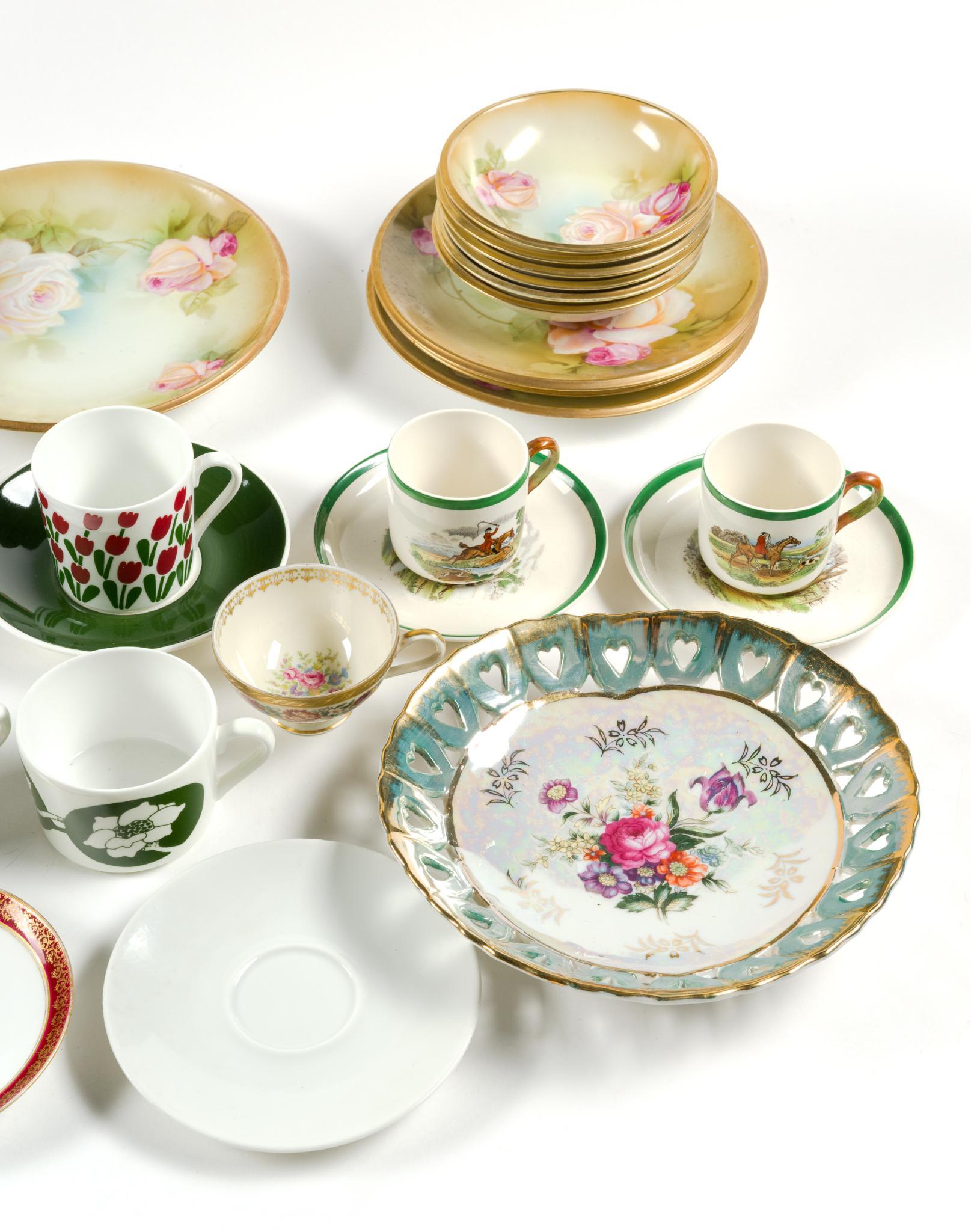 Teacups, Saucers & Porcelain Kitchenware