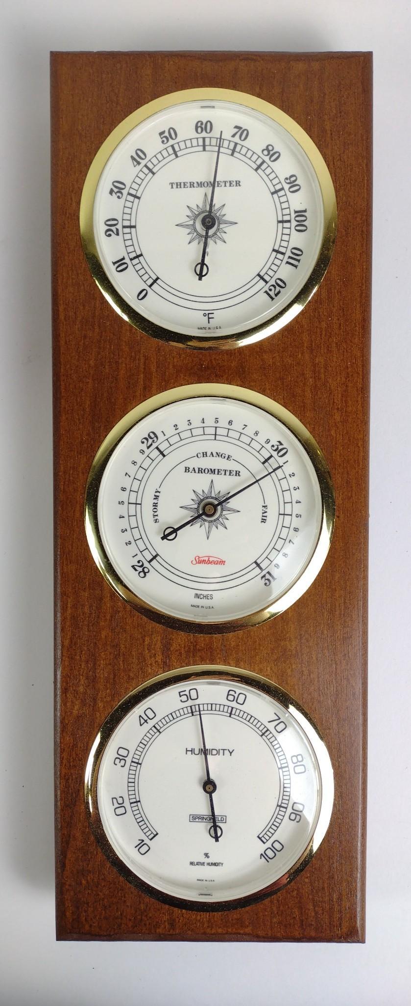 2 Wall Clocks & Barometer Incl. Regulator