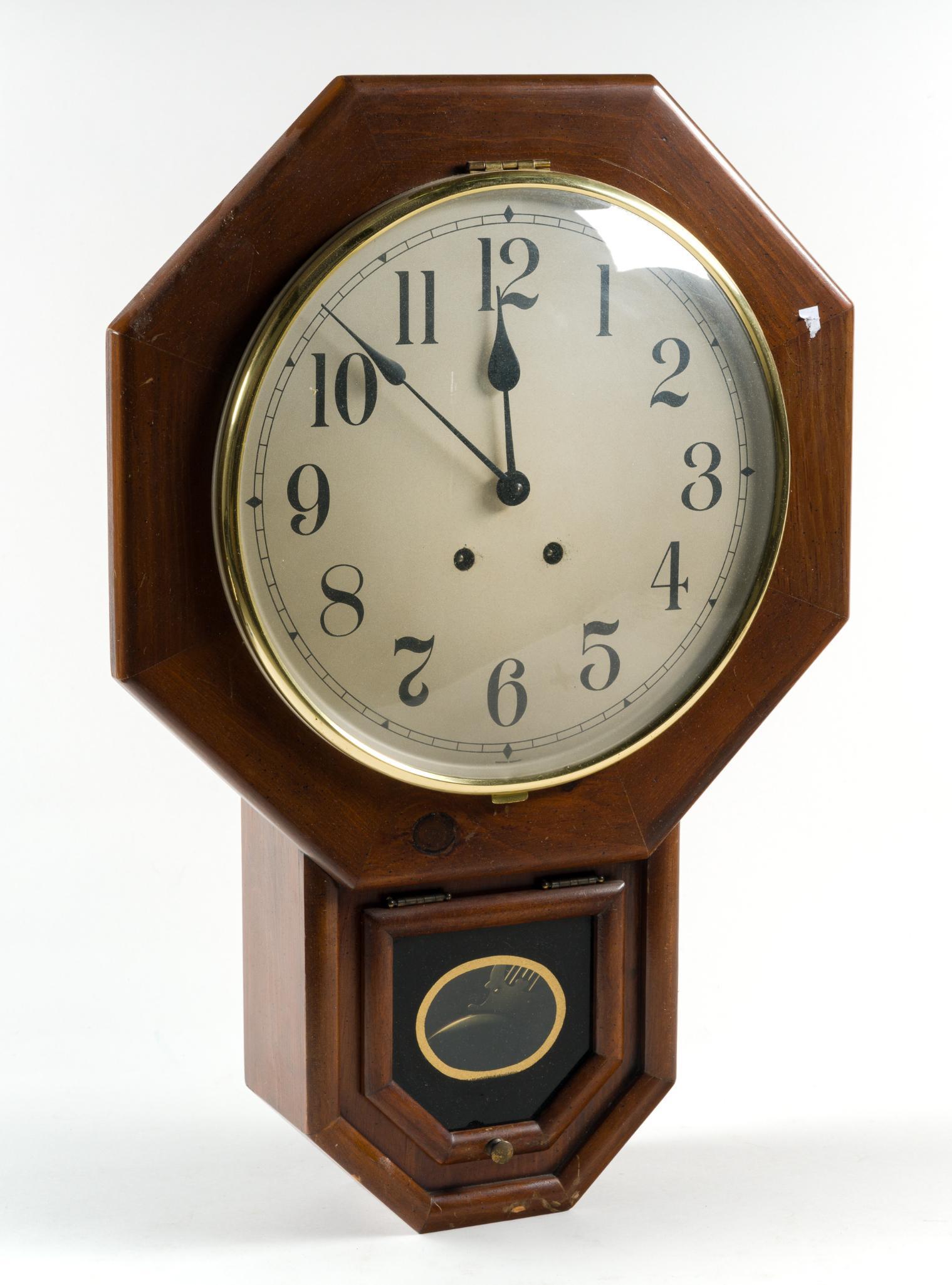 2 Wall Clocks Incl. Small World