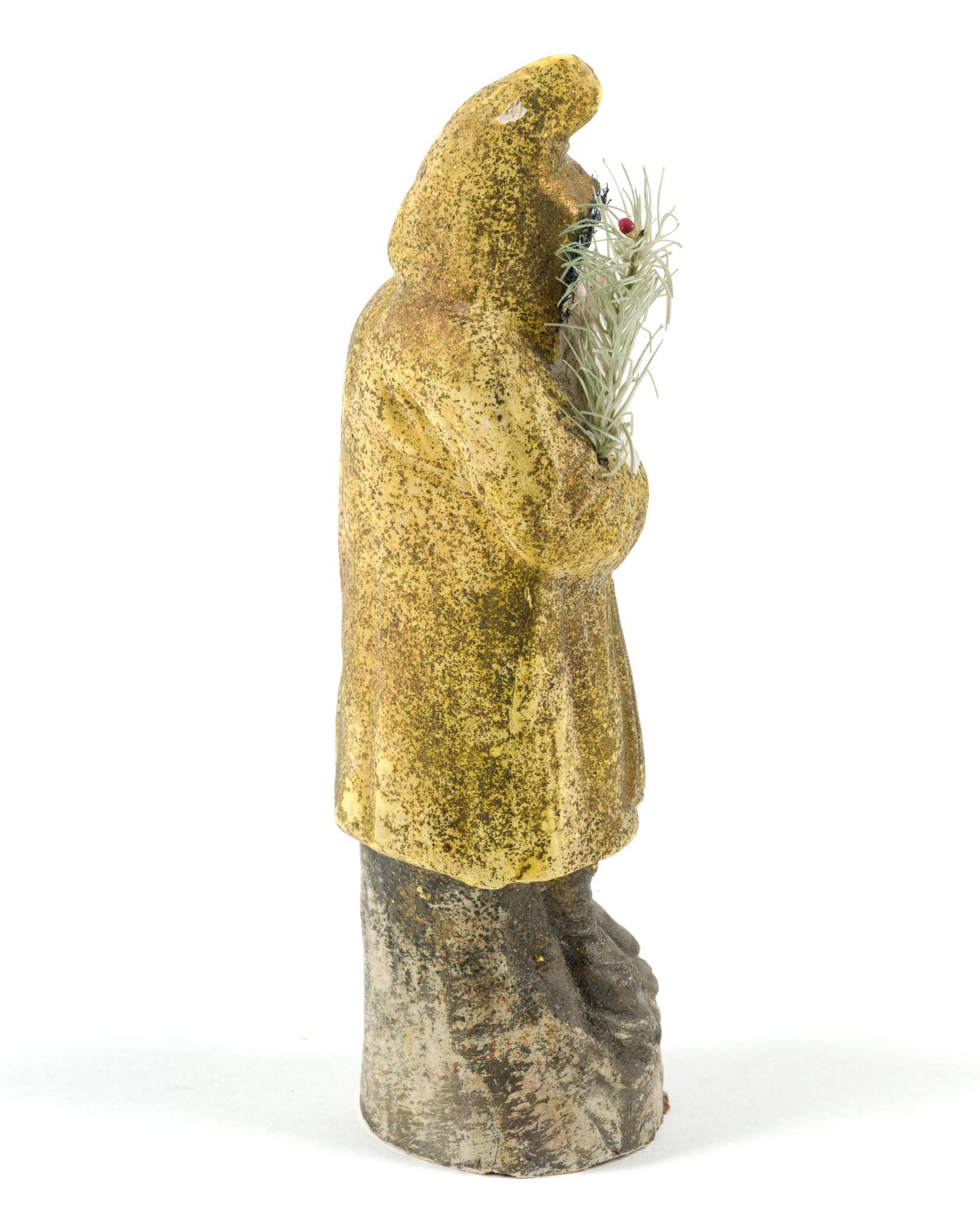 Yellow Mica Robed Belsnickel