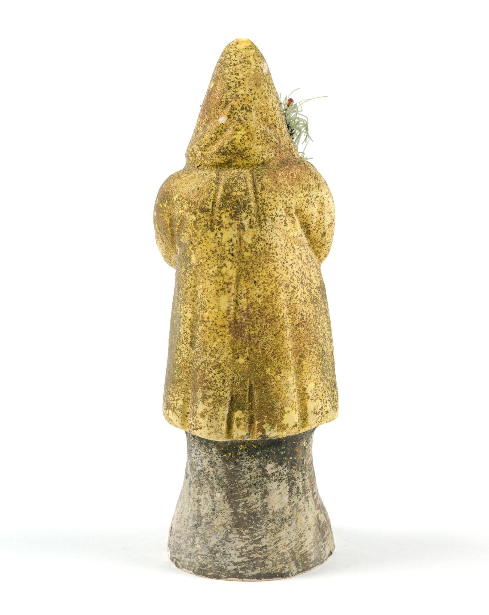 Yellow Mica Robed Belsnickel