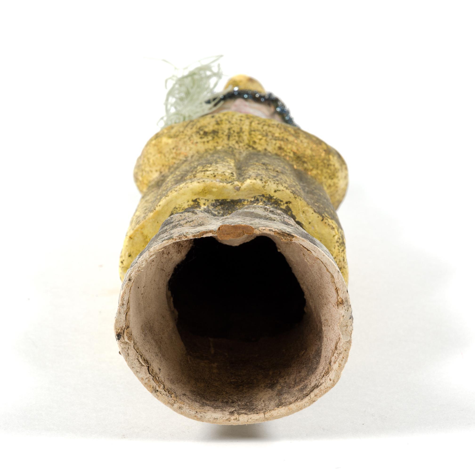 Yellow Mica Robed Belsnickel
