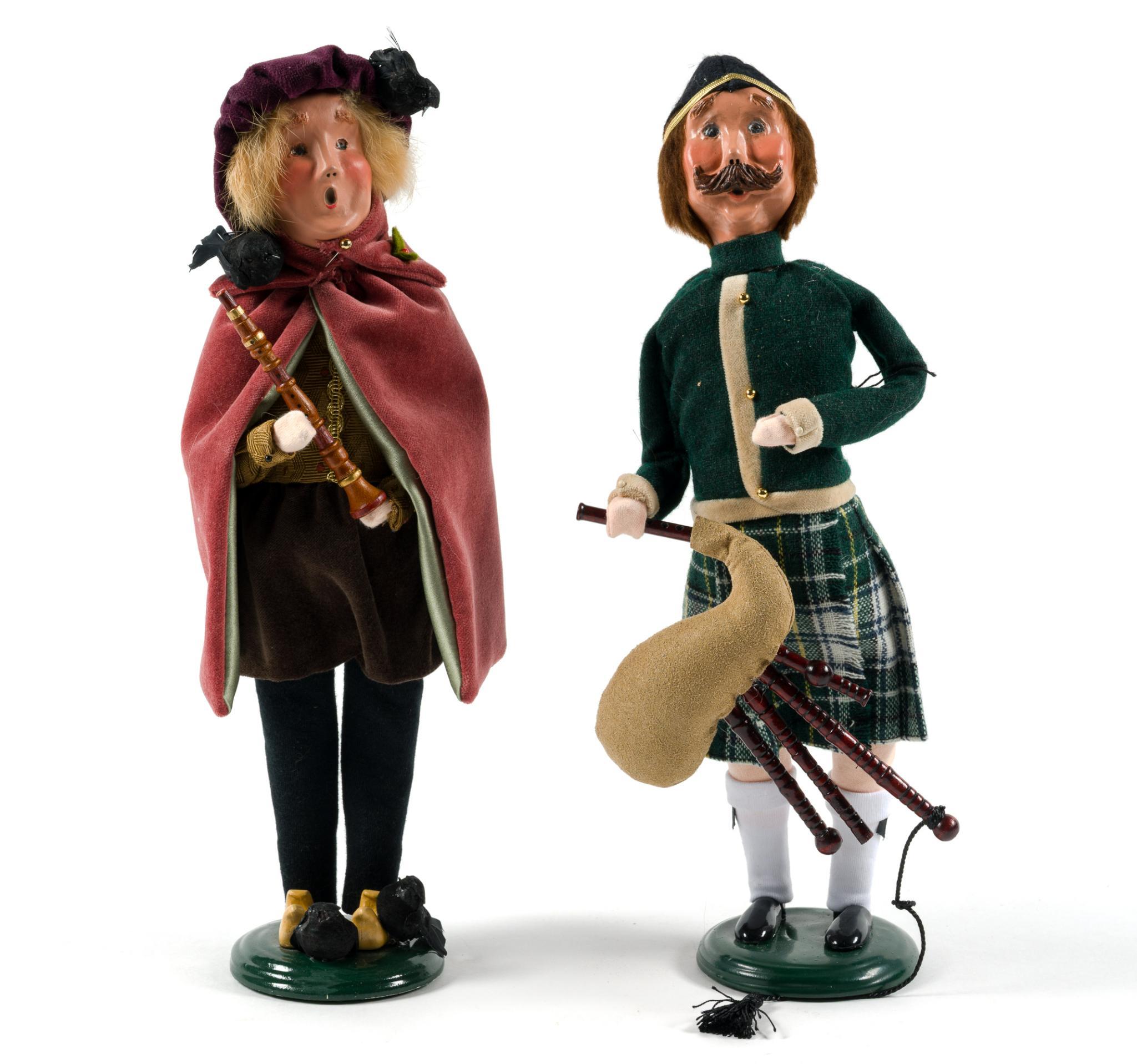 Byers' Choice Carolers