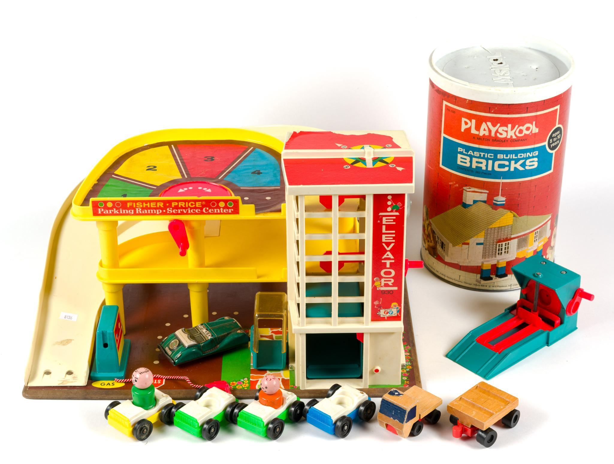 Vintage Toys incl Fisher Price