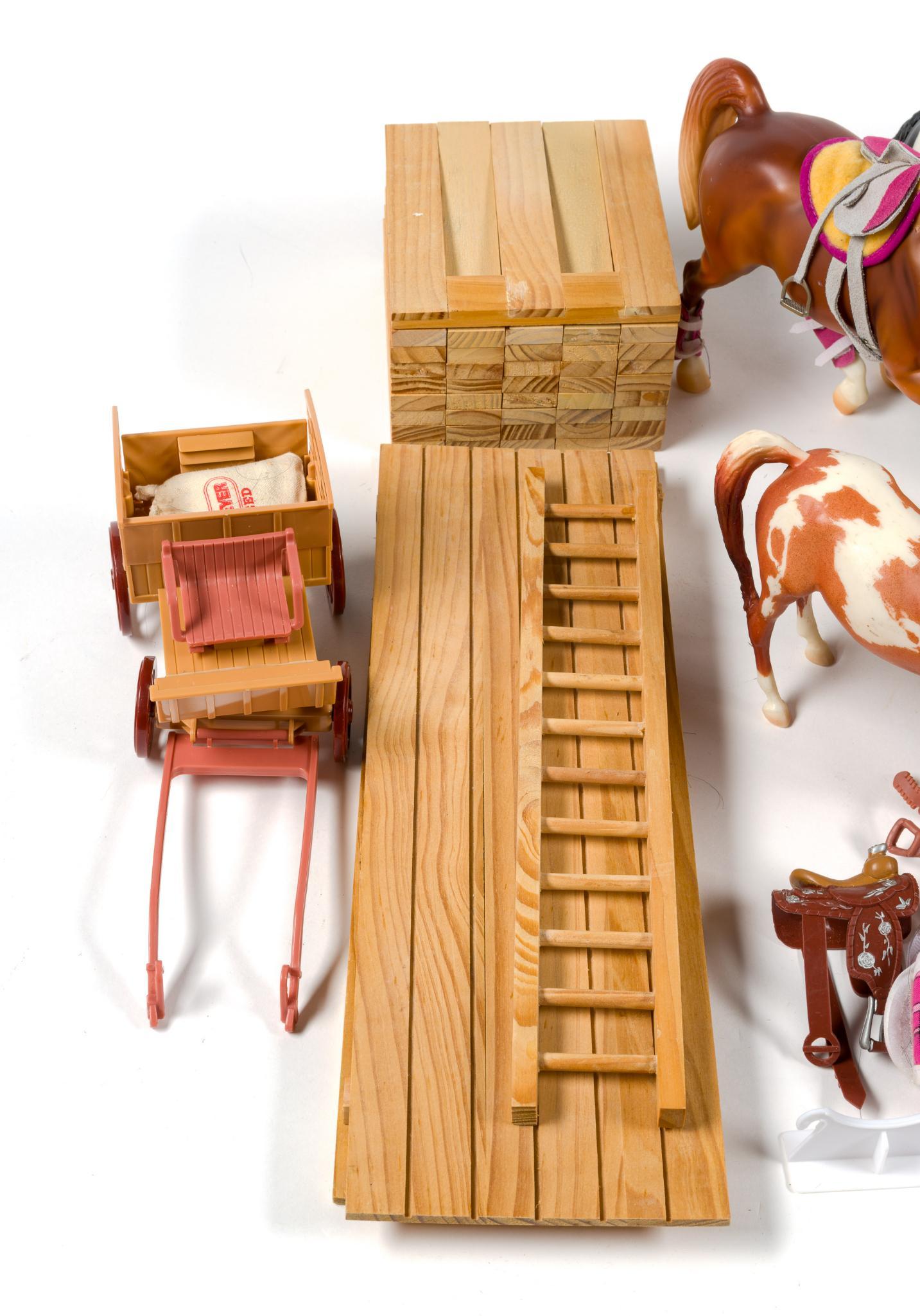 Equestrian Toy Lot