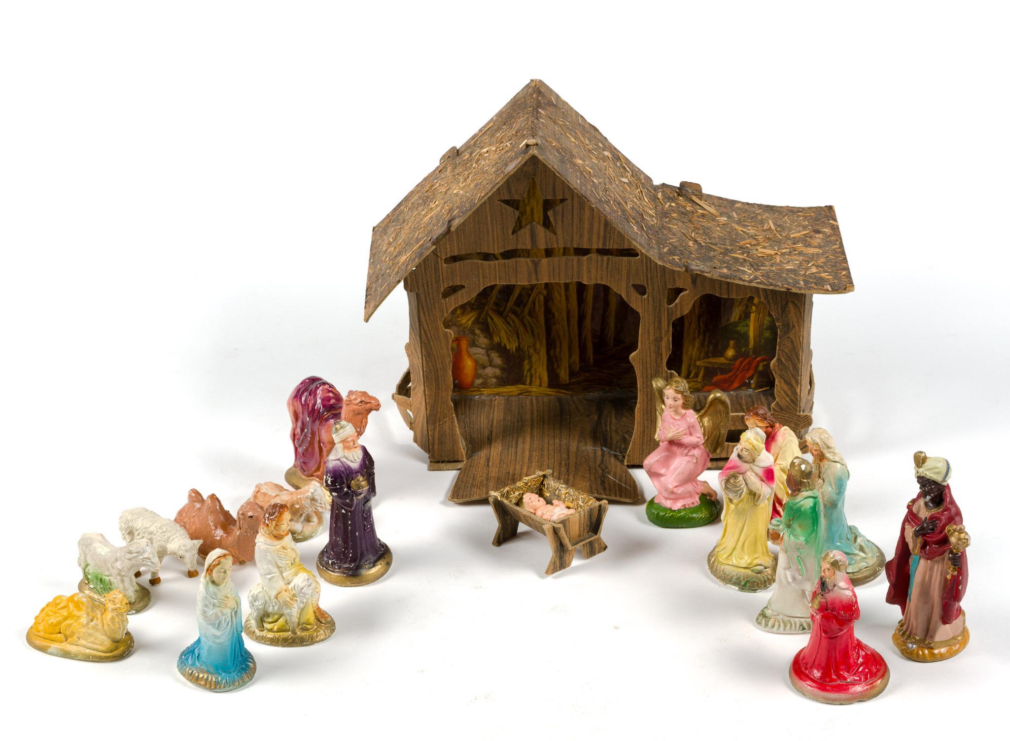 18 Piece Nativity Set