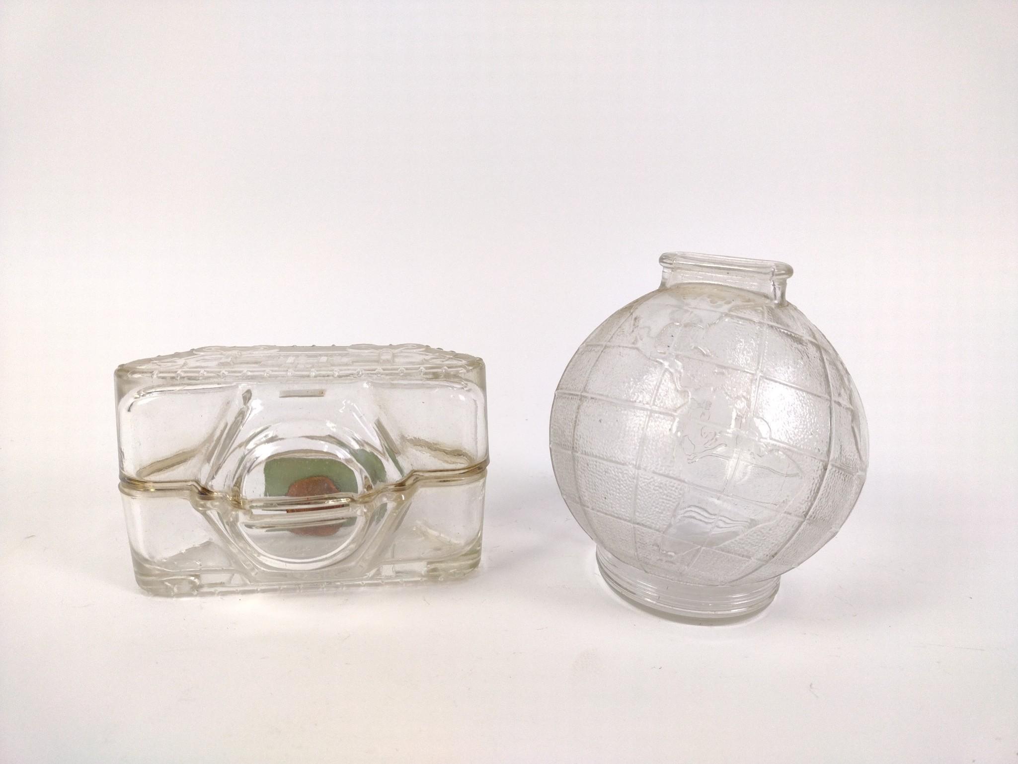 2 Glass Banks