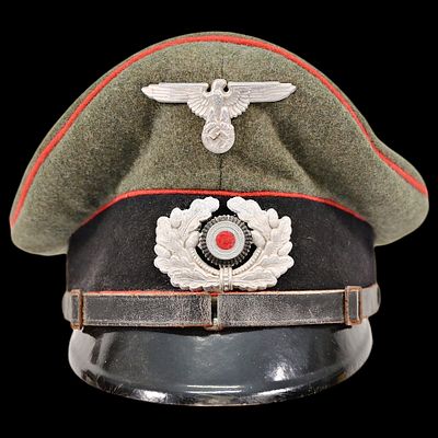 WWII Nazi German Waffen-SS Artillery Non-Commissioned Officer's Visor Cap. Item details 