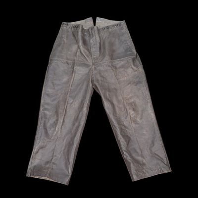 Rare WWII Nazi German Kriegsmarine leather deck trousers. Item details 
Description 
Rare WWII 