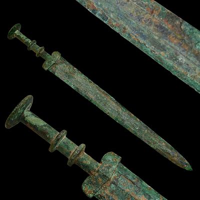 An Ancient Chinese Bronze Sword, Warring States Period (475–221 BCE). Item details 
Description 