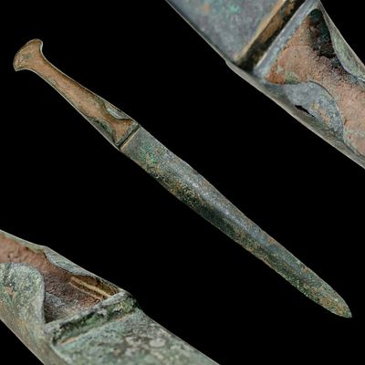A Rare Luristan Bronze Short Sword, Bronze Age, c. 1200–800 B.C.. Item details 
Description 
A 
