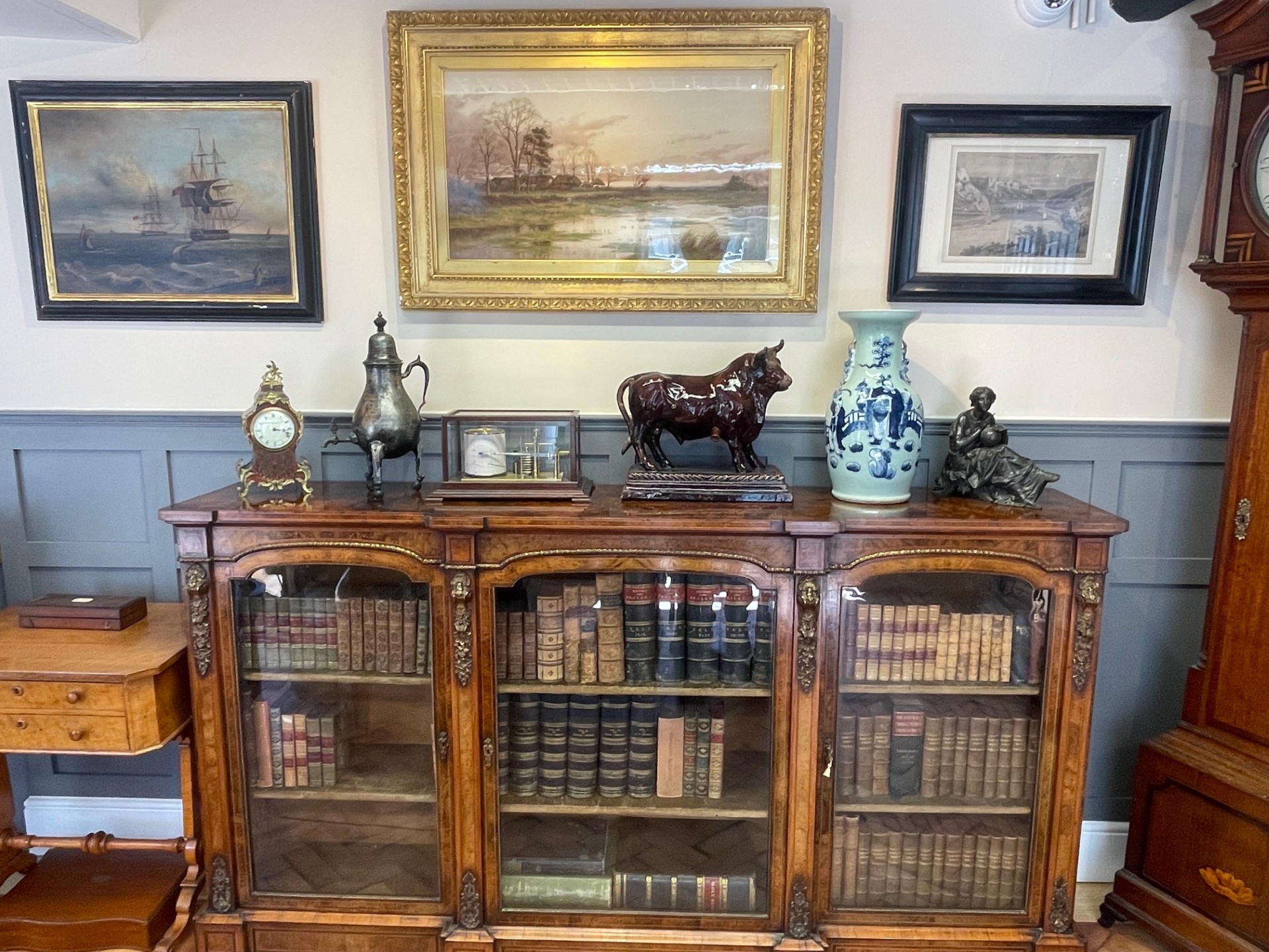 Country Auctions & Antiques | Auction 002 | Antiques & Collectables