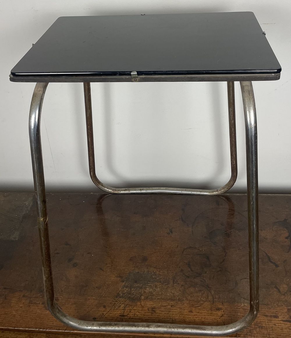 Lot 286 – Art Deco Style Coffee Table