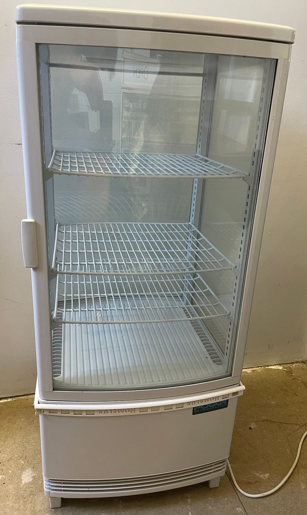 Lot 303 – Polar Commercial Display Fridge
