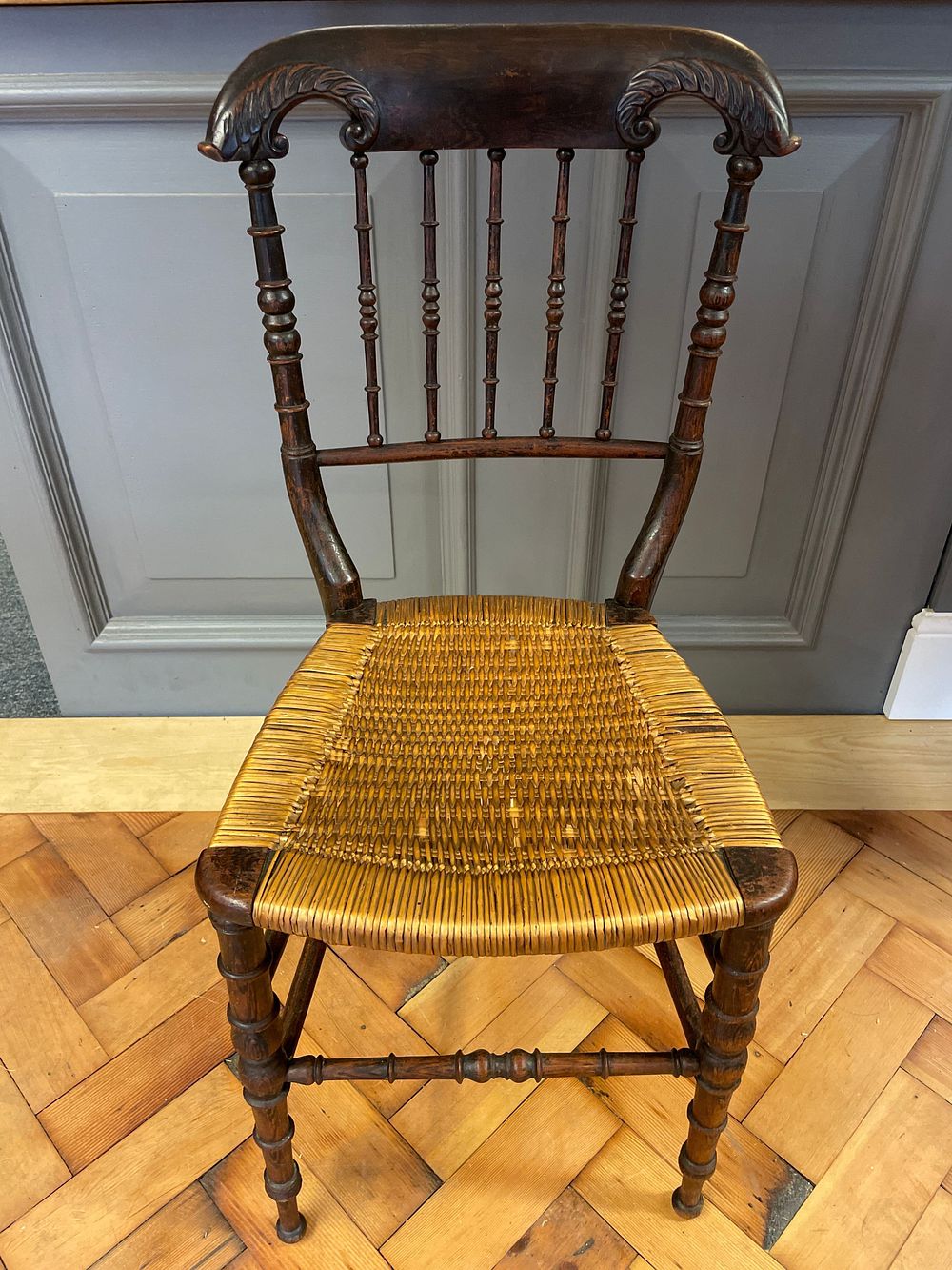Lot 312 – 19th Century Chiavari Style Spool-Turned Side Chair with Rush Seat