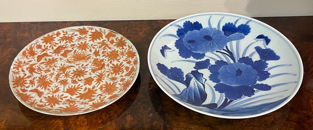 Lot 356 – Two Japanese Porcelain Dishes, Edo to Meiji Period