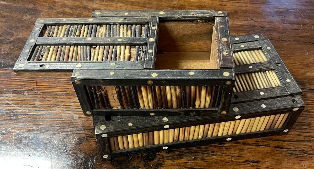 Lot 361 – A Trio of 19th Century Anglo-Indian Ebony and Porcupine Quill Boxes