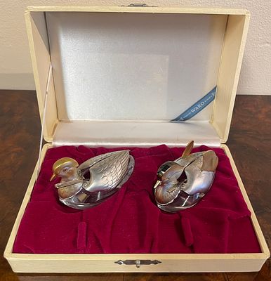 A Pair of Wako Japanese Mandarin Duck Salt Cellars. A pair of Japanese salt cellars or condiment 
