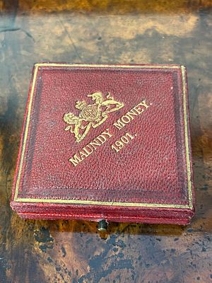 UK 1921 Collection of Maundy Coins, Silver, KM-MDS174. A collection of silver coins comprising a 