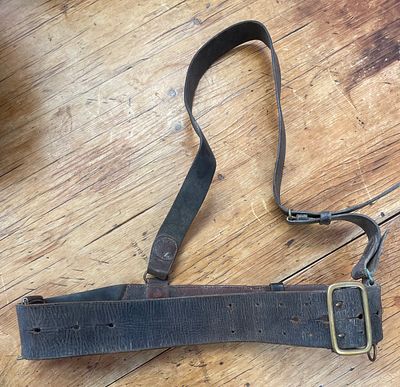 Vintage Early 20th Century Leather Sam Browne Belt and Cross-Strap. This is an early to mid-20th 