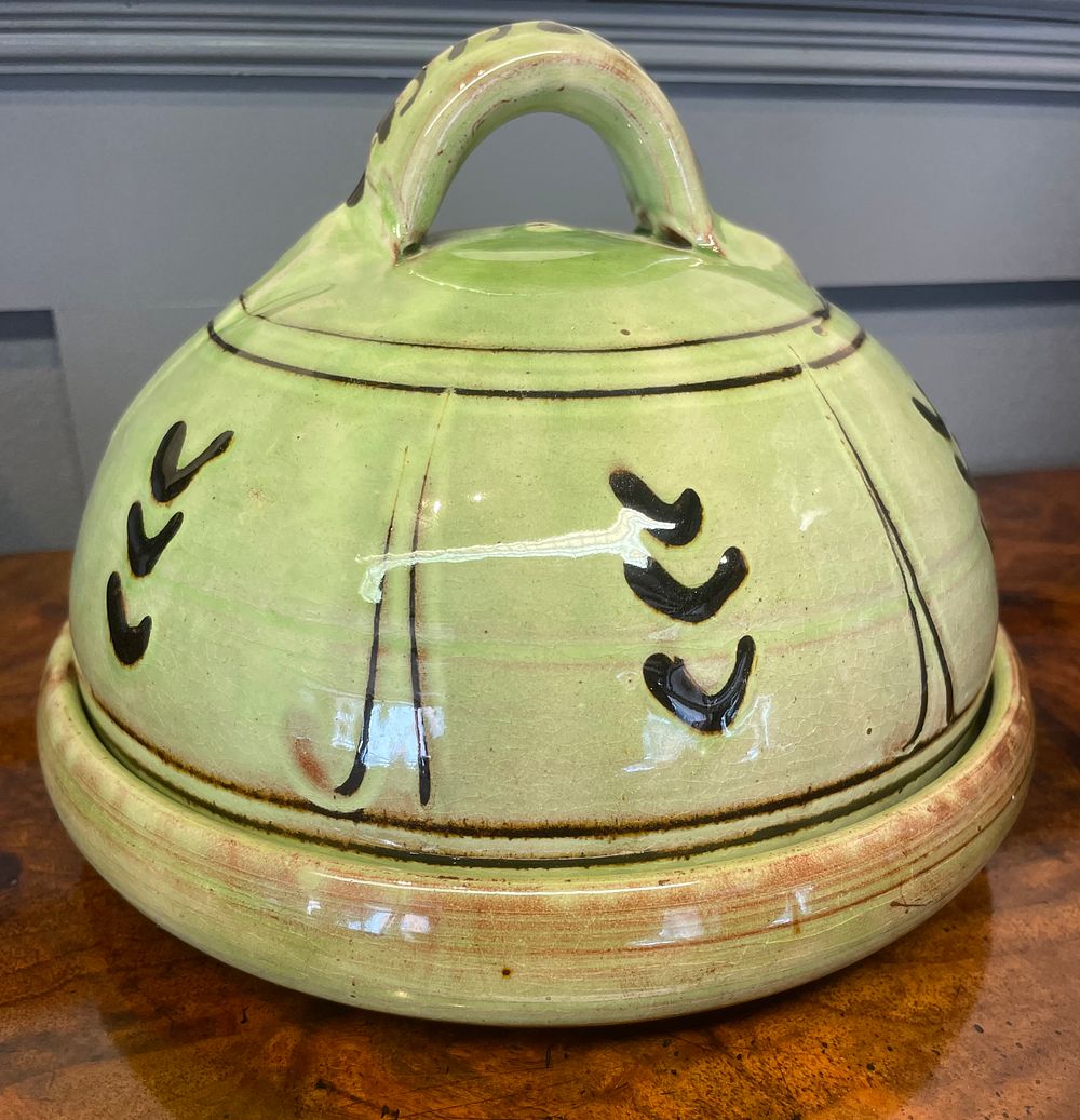Lot 138 – Winchcombe Pottery Green Glazed Earthenware Cheese Dome with Impressed WP Monogram