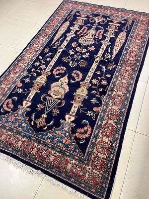 שטיח קום פרסי עבודת יד. 158X260 ס"מ. דוגמת עץ החיים, במצב מושלם.אחרי ניקוי אצל ארגמן חברה 