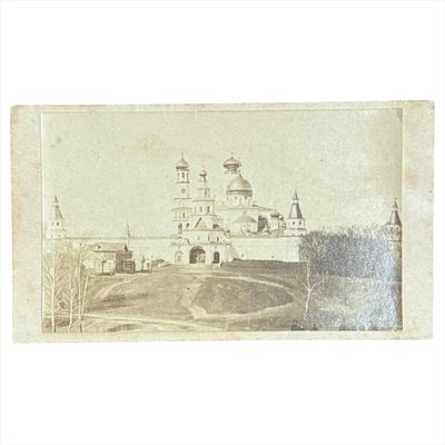 Фотокарточка "Храм на холме". Начало 20-го г. 
Размер: 6х11 см.