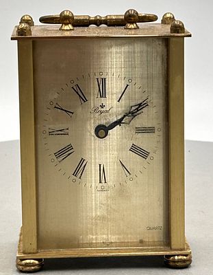 Tischuhr "Royal" in Messinggeh&auml;use, Batteriewerk l&auml;uft, H-12 cm, B-9 cm